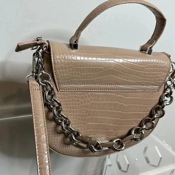 Tan Bag with Chain Detail - Picture 9 of 9